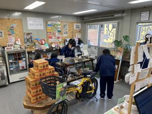 職業体験に来ていただきました！を見る